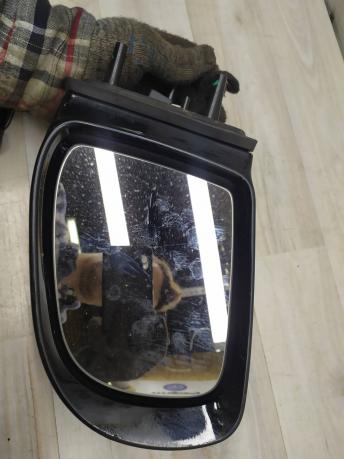 Зеркало заднего вида левое в сборе Mercedes W164 A1648100164
