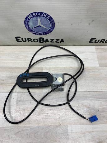 Антенна KeyLess Go левая Mercedes W220 2208202275