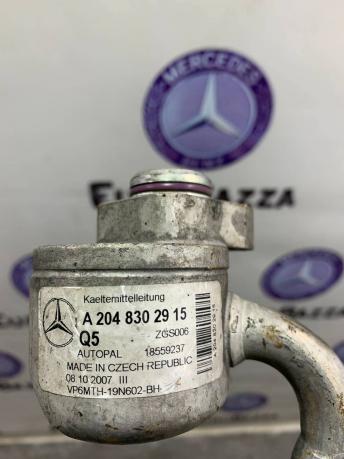 Трубка кондиционера Mercedes W204 A2048302915