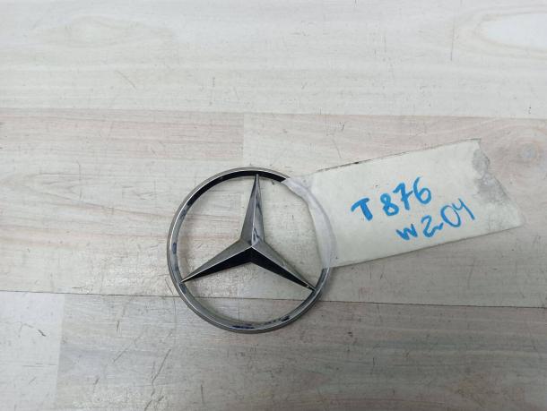 Эмблема крышки багажника Mercedes W204 A2047580058