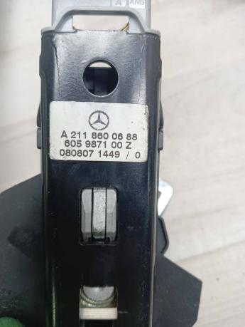 Ремень безопасности Mercedes W164 A2518601085