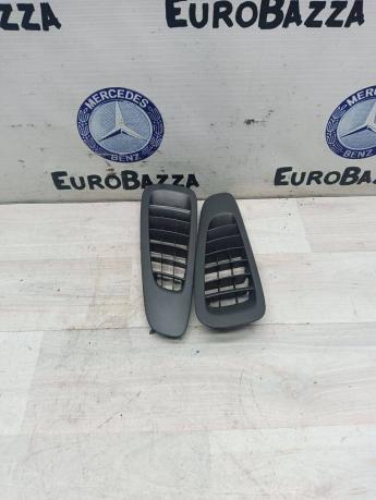 Дефлектор торпедо боковой Mercedes W639 Vito 6398310060