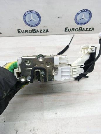 Замок двери передний левый Mercedes W169 1697202735