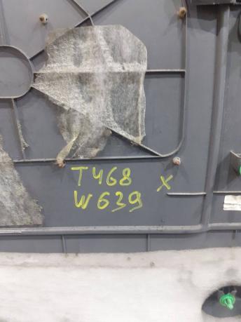 Обшивка сдвижной двери Mercedes W639 Vito 6397473171
