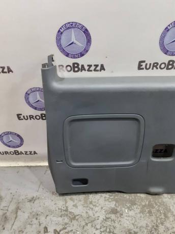 Облицовка крышки багажника Mercedes W639 Vito 6397470271