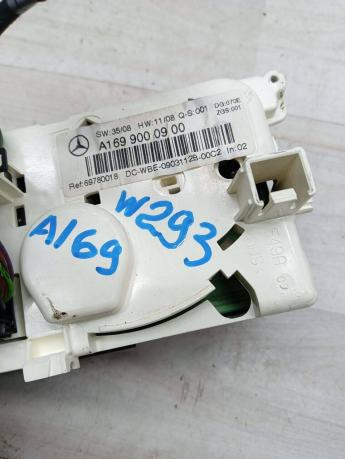 Блок управления климатом Mercedes W169 1699000900
