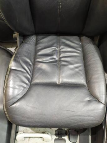Передние сидения Mercedes X164 