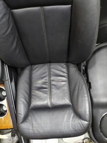 Передние сидения Mercedes X164 