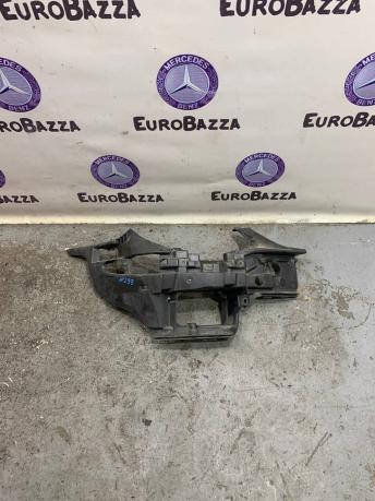 Правый каркас переднего бампера Mercedes R230 2308850465