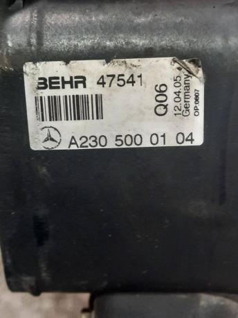 Радиатор основной Mercedes R230 2305000104