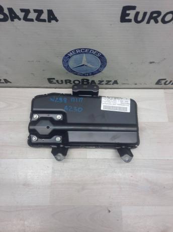 Подушка безопасности правой двери Mercedes R230 2308600205