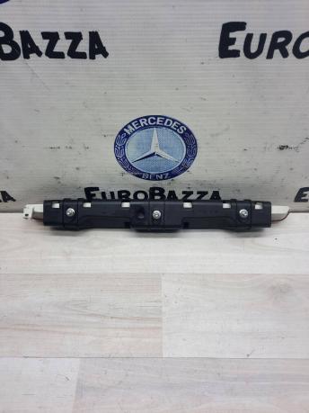 Фонарь крышки багажника Mercedes R171 1718200056
