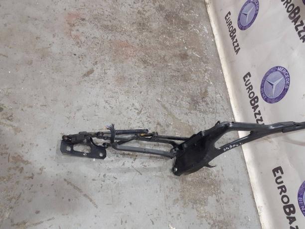 Привод открытия крышки багажника Mercedes R171 1717500072