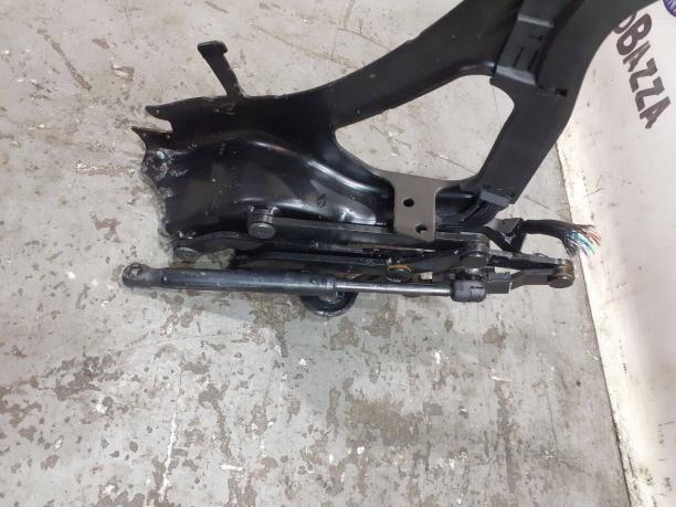Привод открытия крышки багажника Mercedes R171 1717500072