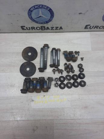 Болт подвески переднего моста Mercedes W251 1643340000