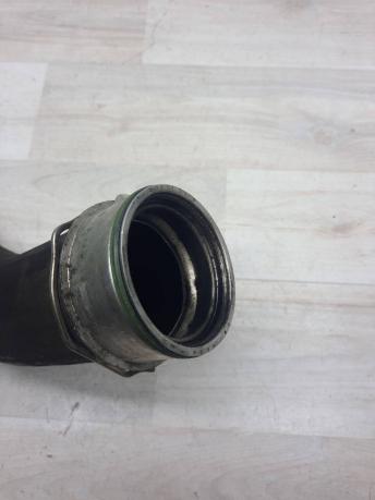 Патрубок интеркулера Mercedes W204 A2045281882