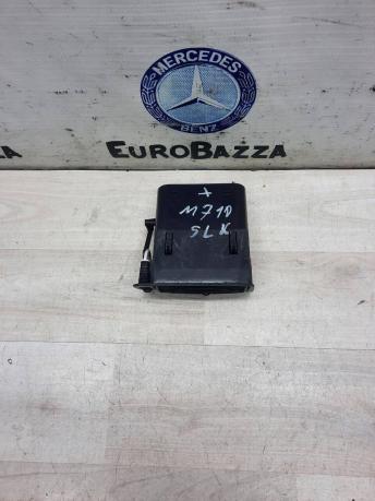 Левый дефлектор торпедо Mercedes R170 A1708301554
