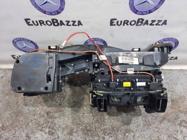 Корпус печки Mercedes W211 A2118300362