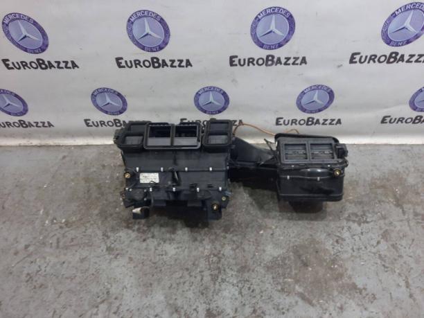 Корпус печки Mercedes W211 A2118300362