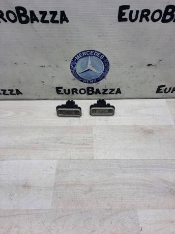 Подсветка заднего номера Mercedes W211 A2038200256