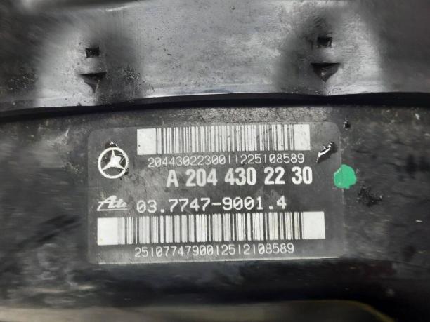 Вакуумный усилитель тормозов Mercedes W204 A2044302230