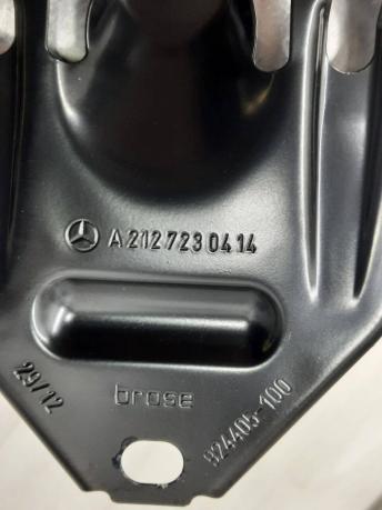 Стеклоподъемник передний правый Mercedes W204 A2047203179