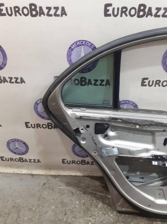 Дверь задняя левая Mercedes W211 A2117301305