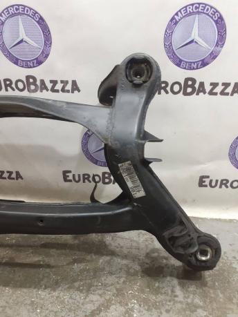 Подрамник задний Mercedes W208 A2023506708