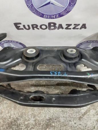 Подрамник задний Mercedes W208 A2023506708