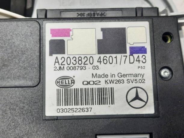 Плафон салона передний Mercedes W203 A2038204601