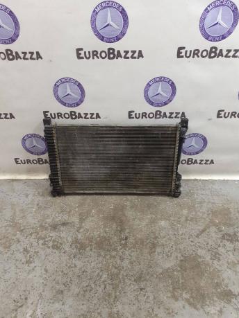 Радиатор основной Mercedes W203 А2035002503 А2035002503