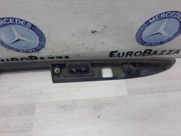 Накладка крышки багажника Mercedes X164 A1647400993