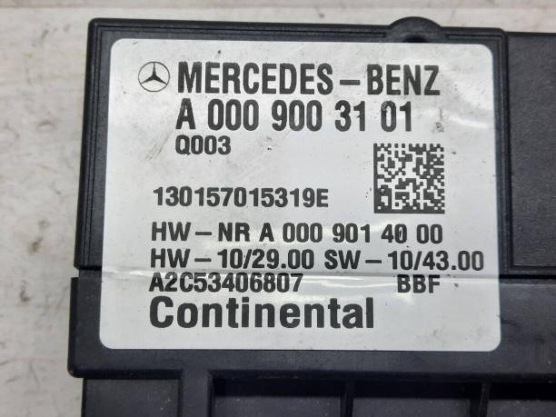 Блок управления топливным насосом Mercedes W204 A0009003101