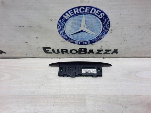 Дисплей парктроников Mercedes W204 A1725420023