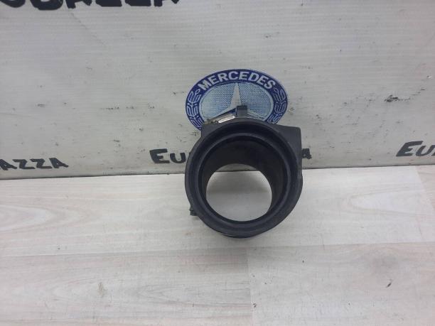 Патрубок дроссельной заслонки Mercedes М104 A1041410990