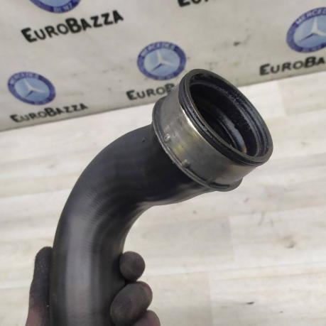 Патрубок интеркулера левый Mercedes Om612 A1635016182