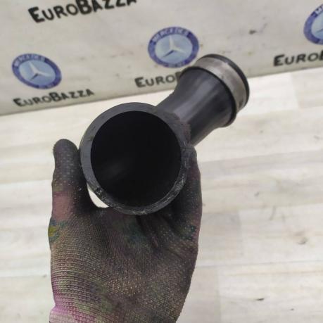Патрубок интеркулера левый Mercedes Om612 A1635016182
