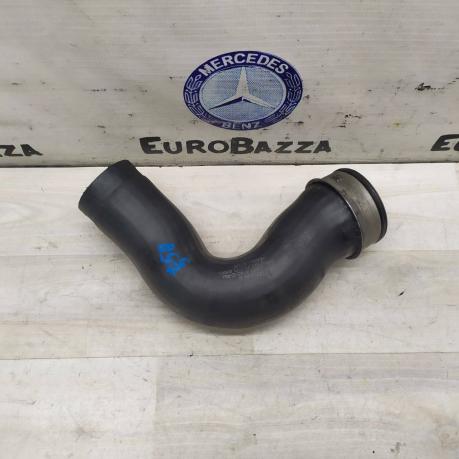 Патрубок интеркулера левый Mercedes Om612 A1635016182
