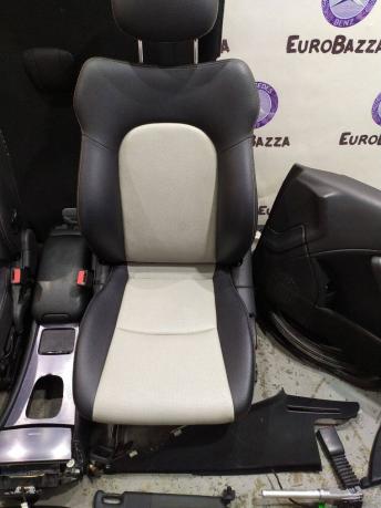 Передние сидения и потолок Mercedes W203 Coupe 