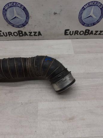 Патрубок интеркулера правый Mercedes R171 A1715280182