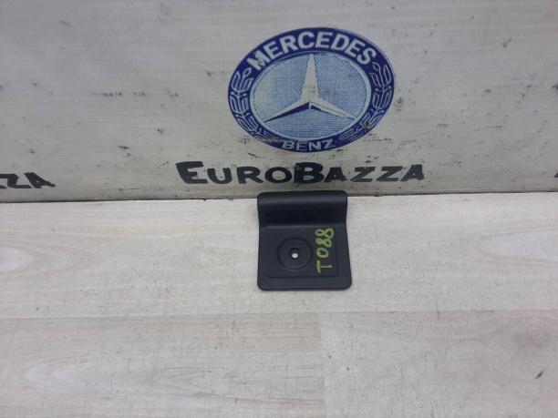 Накладка креплений багажника Mercedes X164 A1647430629
