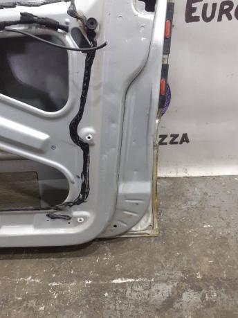 Дверь передняя правая Mercedes W163 A1637201605