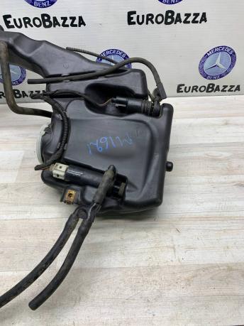 Бачок стеклоомывателя с обогревом Mercedes W212 A2048602260