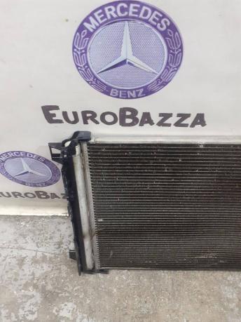 Радиатор кондиционера Mercedes W204 A2045000254
