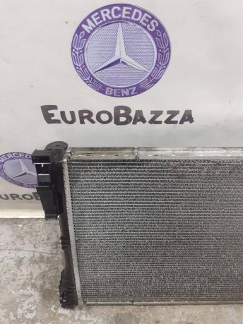 Радиатор основной Mercedes W212 A2045003603