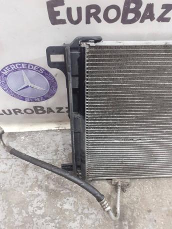 Радиатор кондиционера Mercedes W204 A2045000654