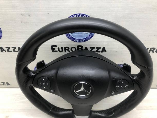 Руль с лепестками Mercedes W212 AMG A2184602076