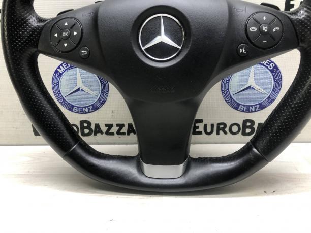 Руль с лепестками Mercedes W212 AMG A2184602076
