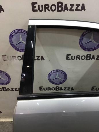 Дверь задняя левая Mercedes W211 A2117300105