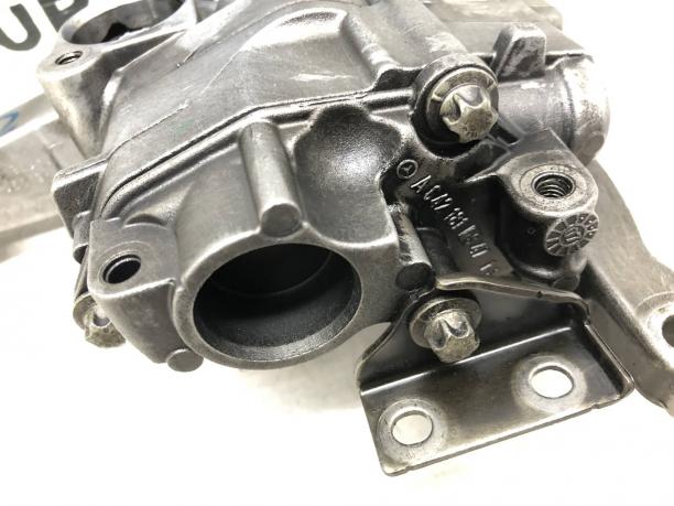 Масляный насос Mercedes Om642 A6421810547